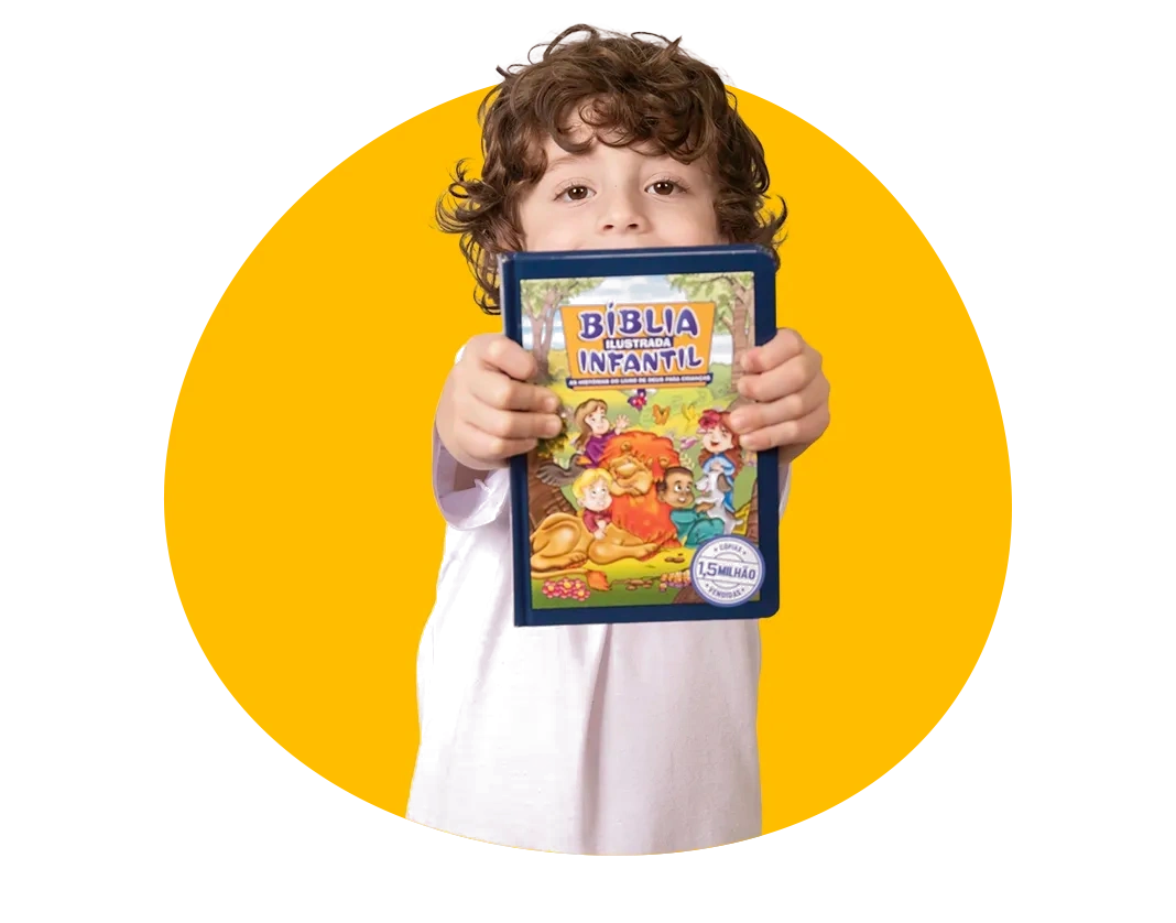 Menino com livro